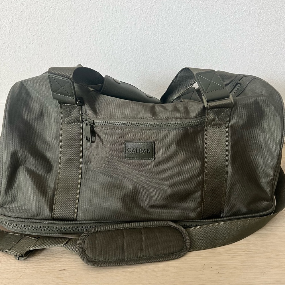 CALPAK Olive Green Weekender/Carry On Duffel Bag